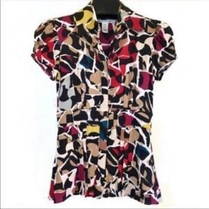 Diane Von Furstenberg silk short sleeve collar button up top 12 BoxM